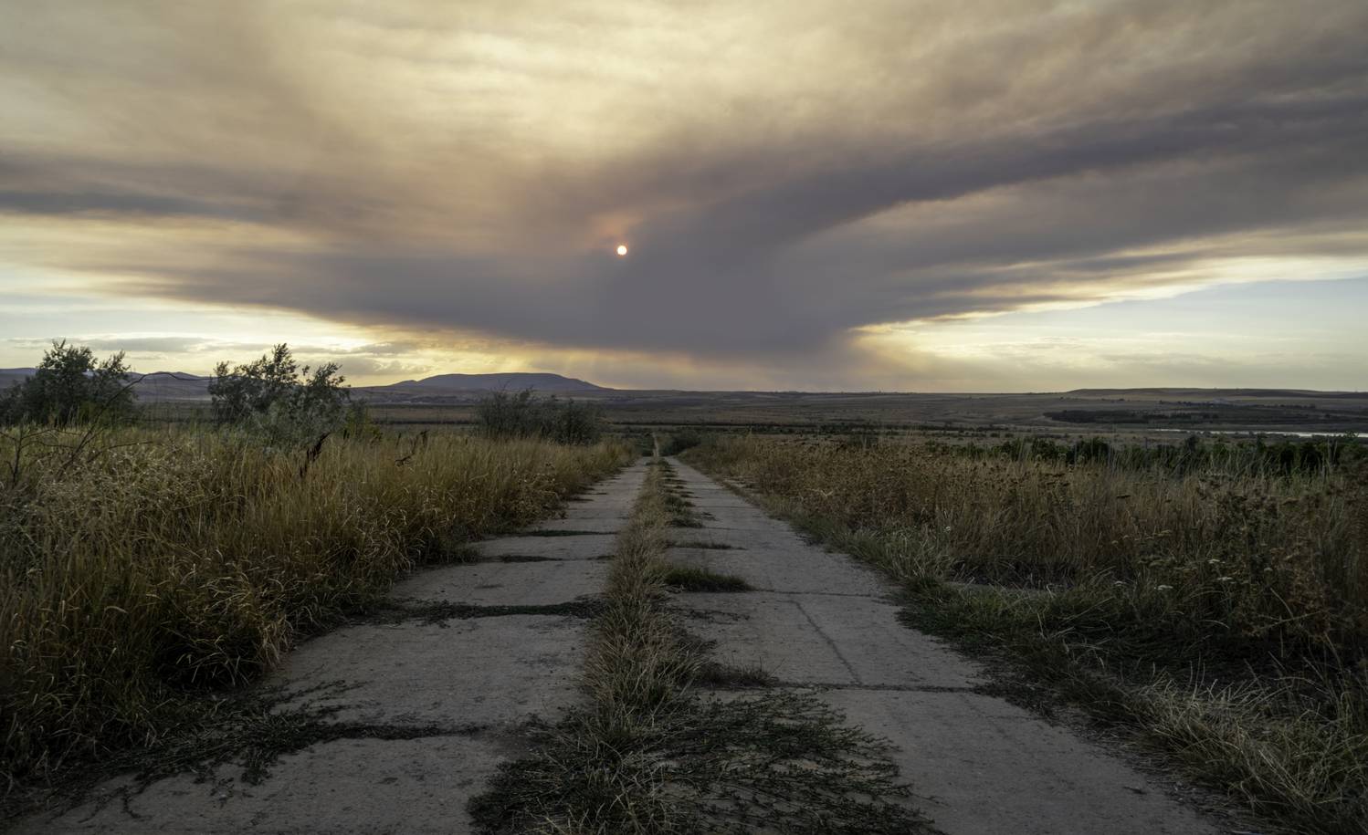 Россия, Крым, Феодосия, Коктебель, закат, дым, Гаврилов Юрий