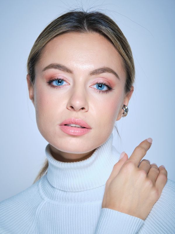 Настя фото превью