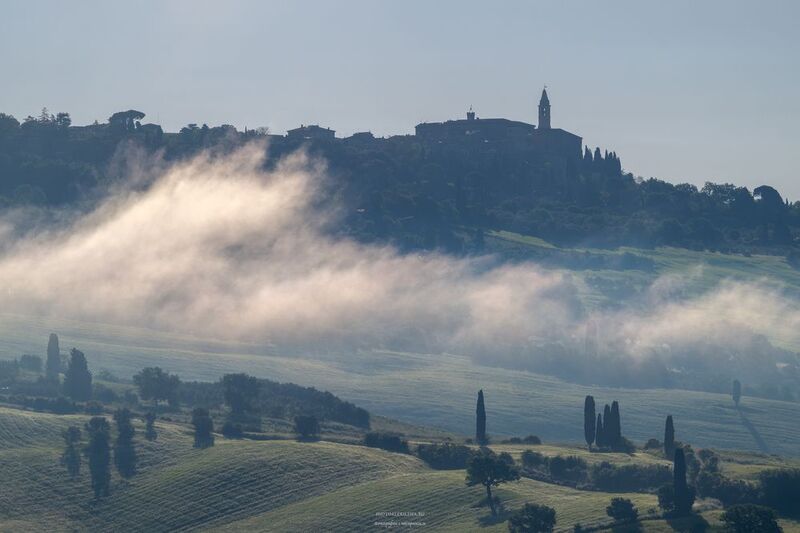италия, пьенца, тоскана, рассвет, туман, утро Пьенца на рассвете фото превью