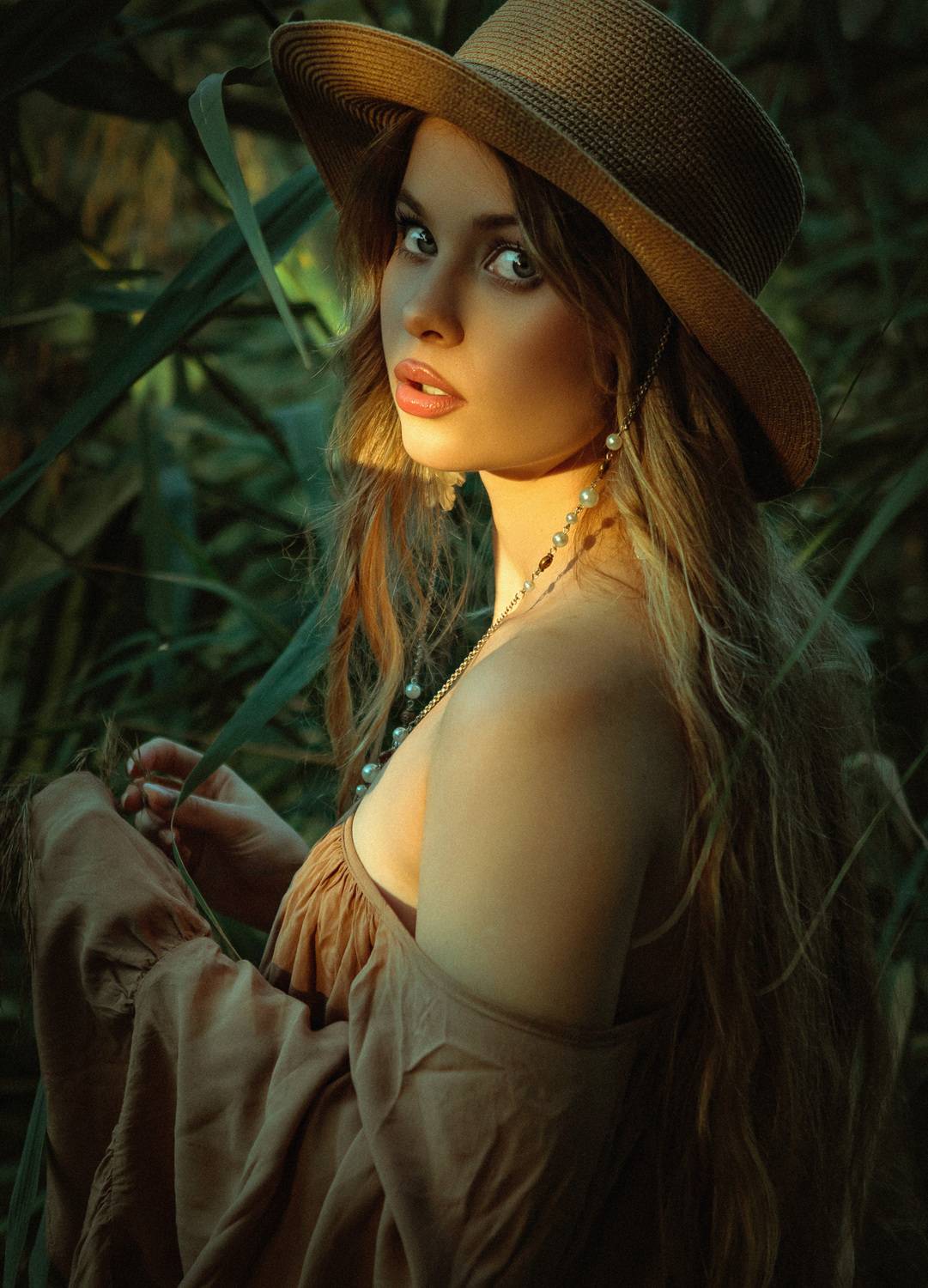 , Крапивин Алексей