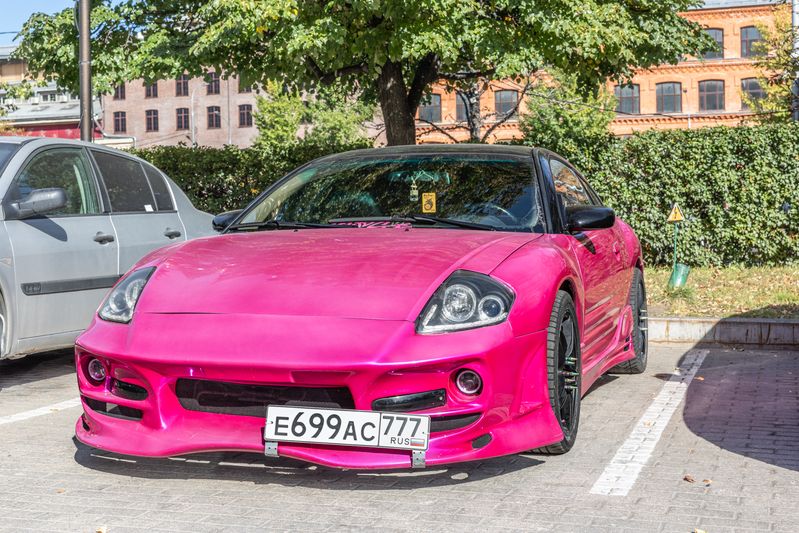 Колючая, но обаятельная фото превью