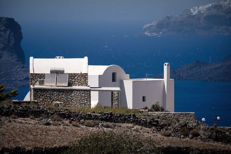 Overlooking the Aegean фото превью