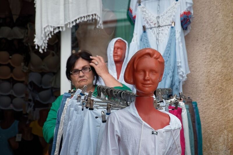 Трёхголовый цербер моды фото превью