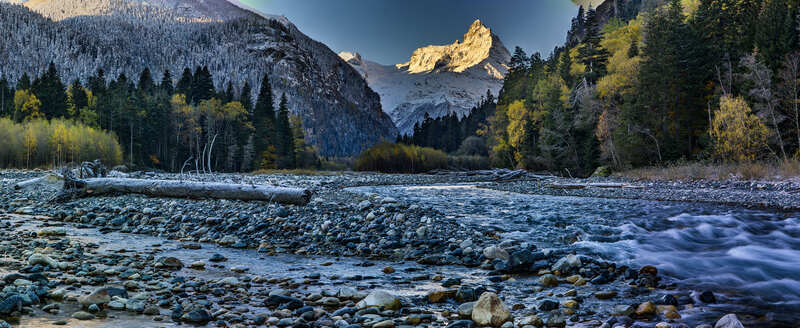 река Аманауз с видом на Белалакаю фото превью