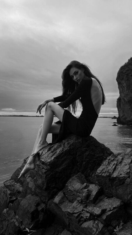 Instagram model @polina_frey04 фото превью