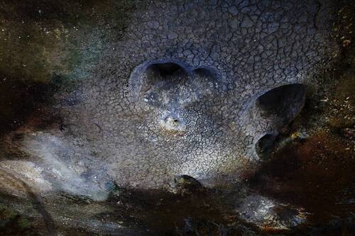 Бездна смотрит на тебя