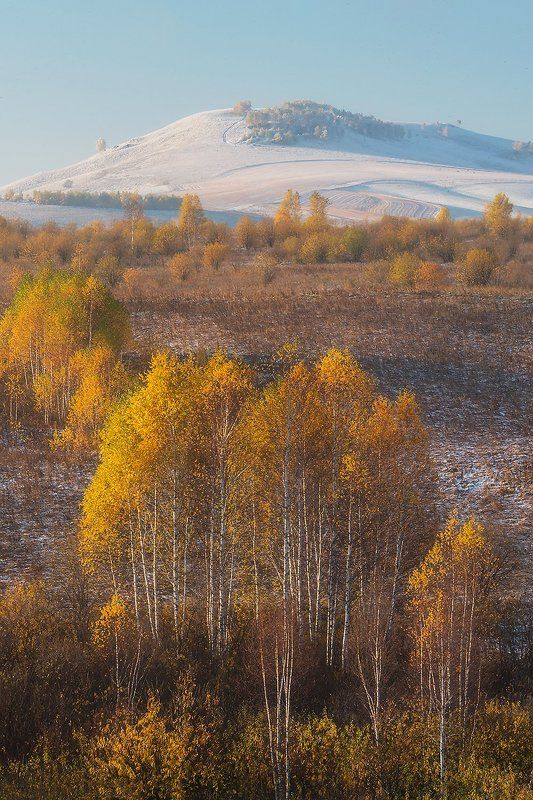 Октябрь в предгорьях фото превью