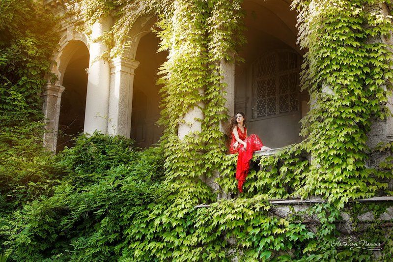 девушка, портрет, лето, солнце Тропический цветок фото превью