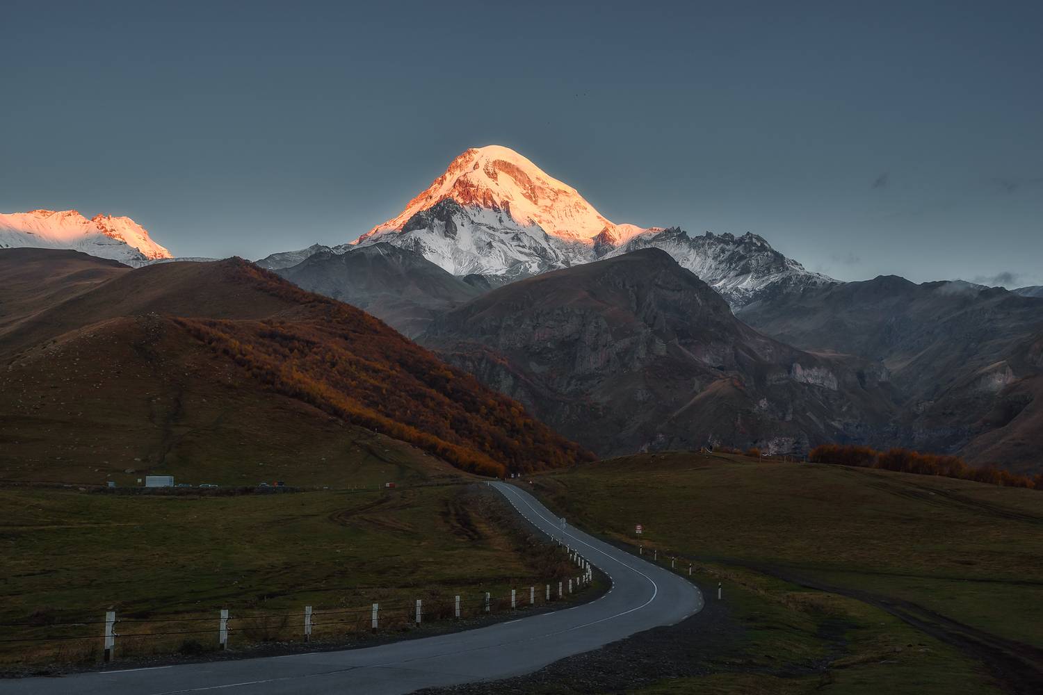 кавказ, горы, грузия, georgia, гора, казбек, рассвет в горах, горы на рассвете, mountains, Zakharov Armen