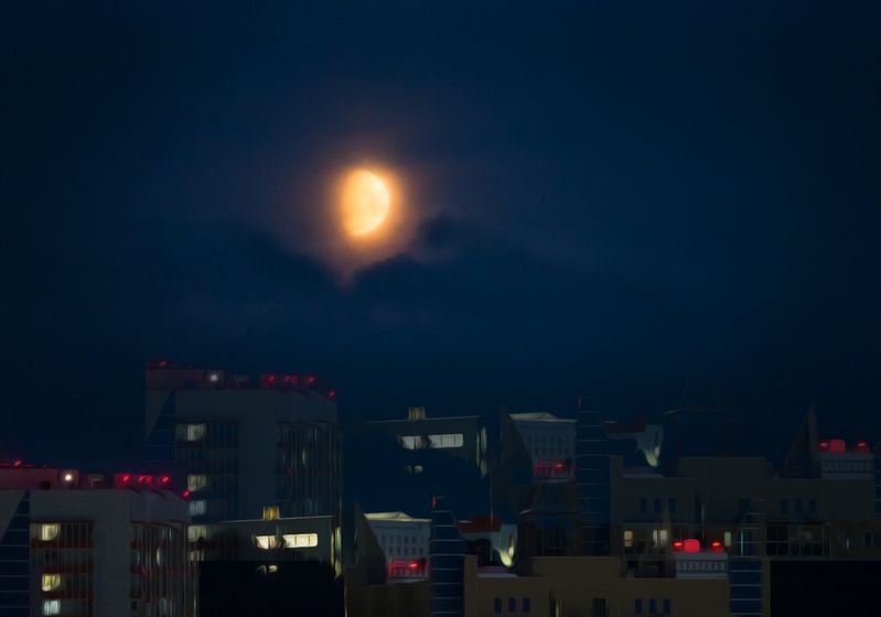 Луна над игрушечным городом. фото превью