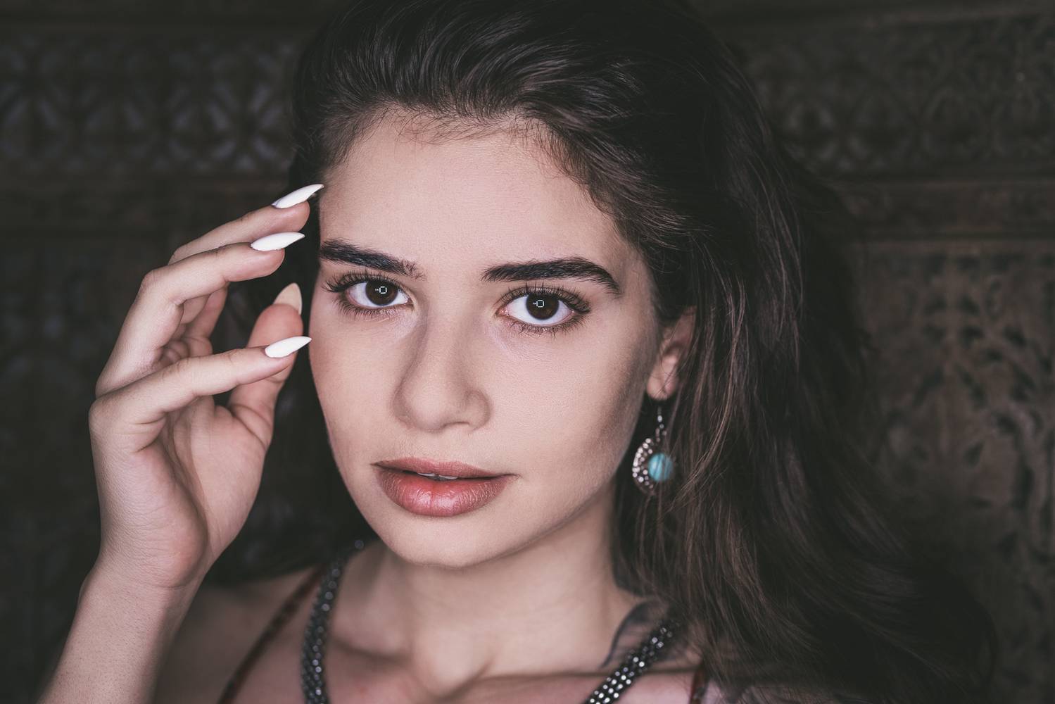 portrait, photography, natural, light, model, beauty, eyes, hand, pose, brunette, soft, lighting, intimate, authentic, genuine, expression, close-up, warm, tones, earrings, jewelry, contemplative, serene, peaceful,, Erik Rozman