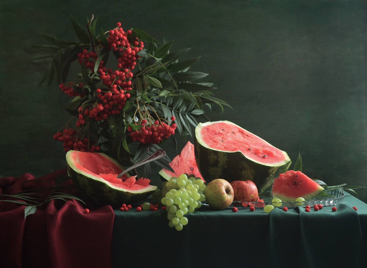 , Людмила Хрусталева*