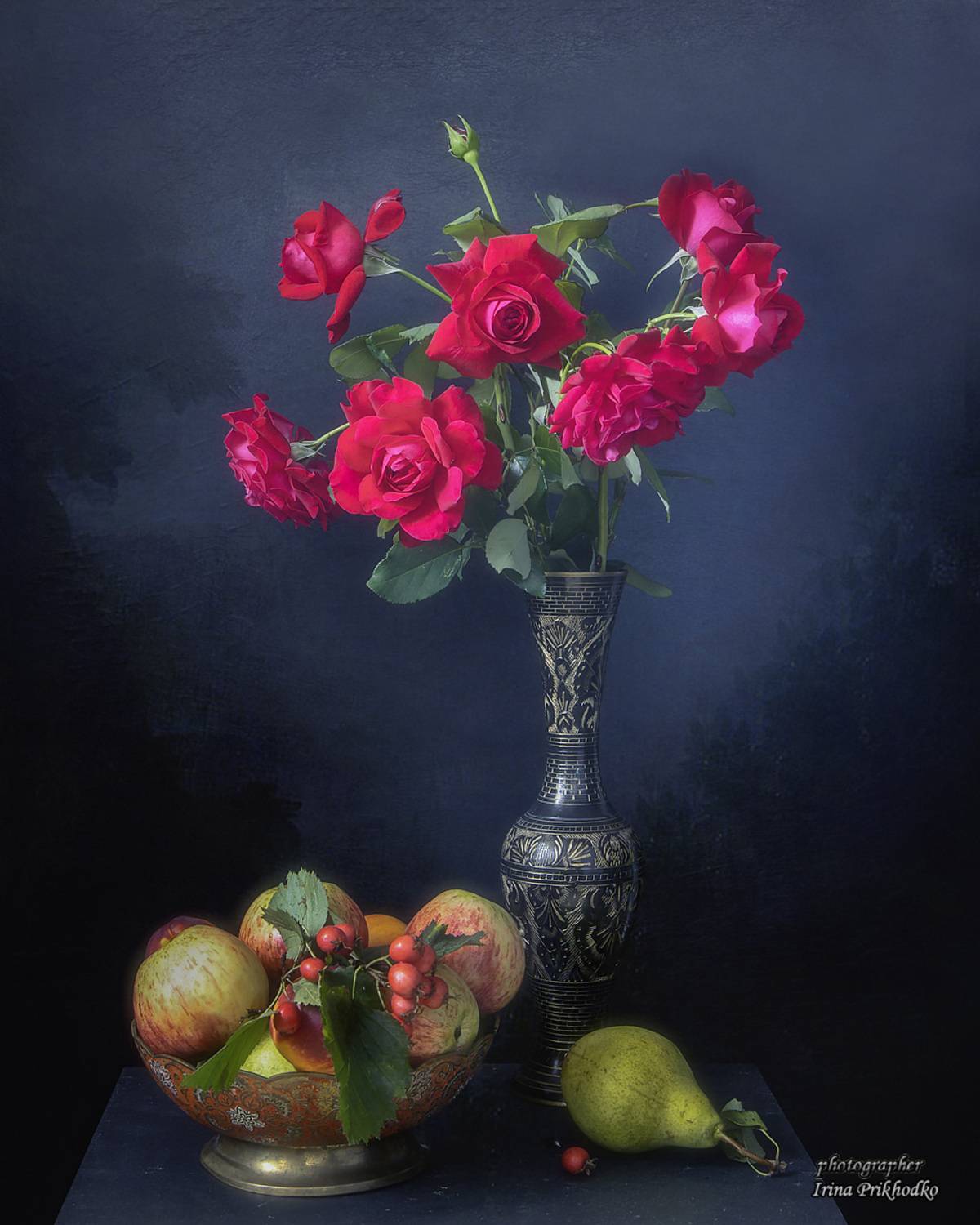 натюрморт, цветы, розы, букеты, осень, фрукты, Приходько Ирина