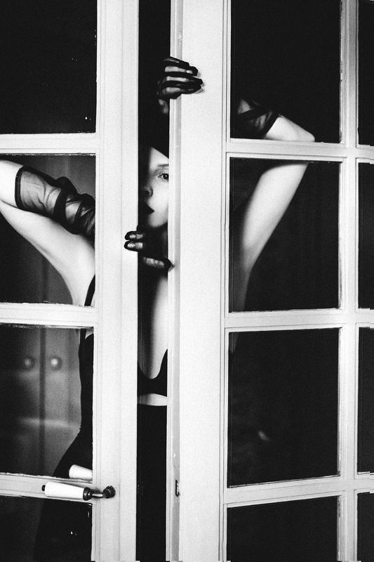 woman, portrait, fashion, beauty, indoors, glamour Fragments of a moment фото превью