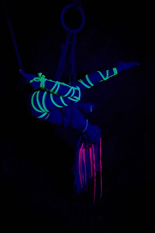 Неон. Шибари. UV фото превью