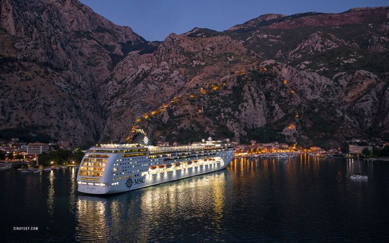 Light of Kotor Bay фото превью