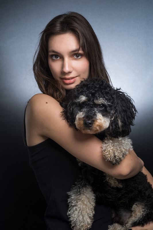 Adriana фото превью