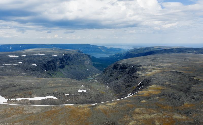 Чивруай, Ловозерские тундры Долина реки Чивруай фото превью
