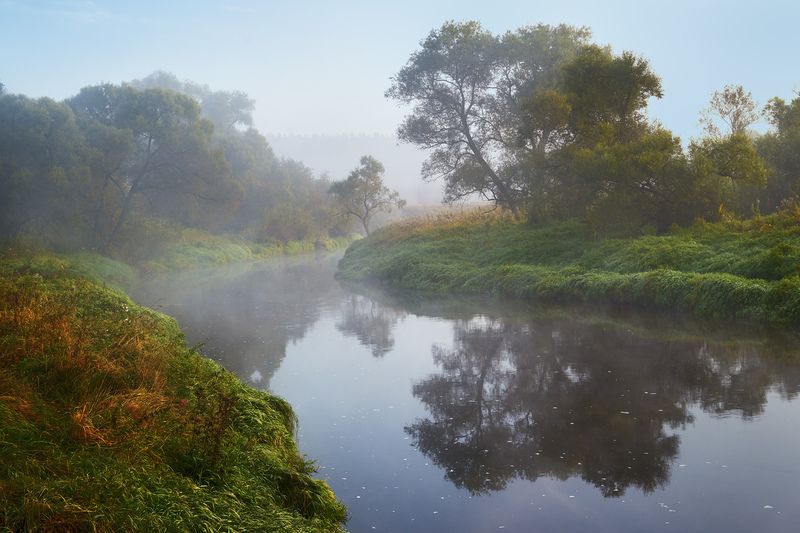 осень, река истра, туман Сентябрьское утро фото превью