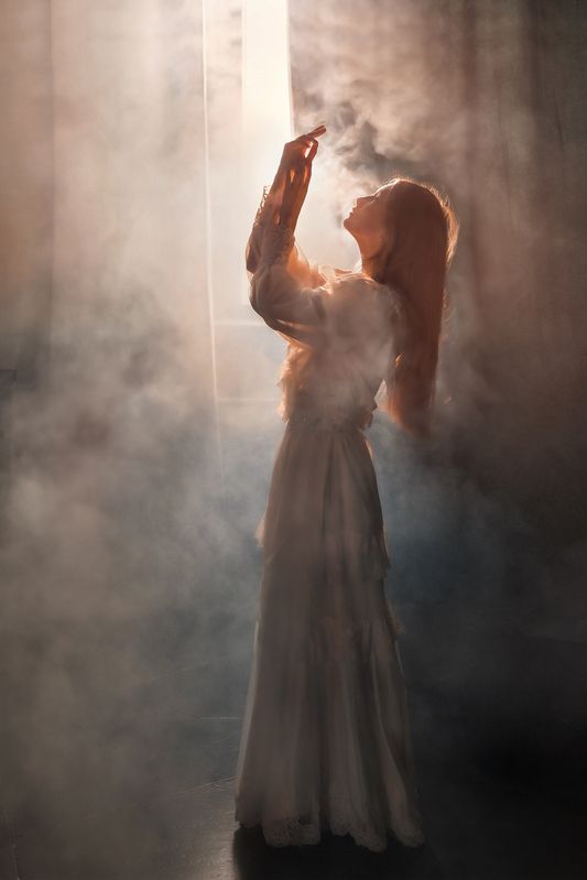 свет, волшебно, девушка Соня фото превью