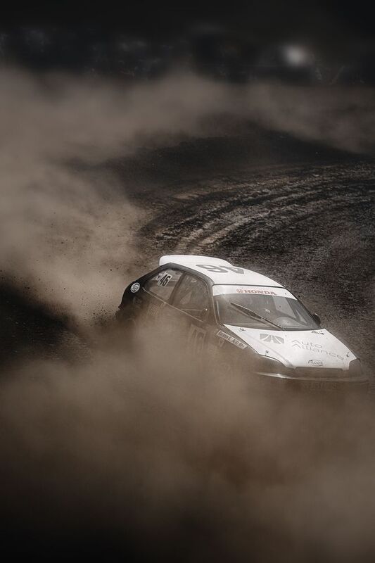 ралли, гонки, автомобиль, скорость, пыль, автоспорт, трасса, соревнование, дрифт, адреналин Сквозь облака пыли фото превью