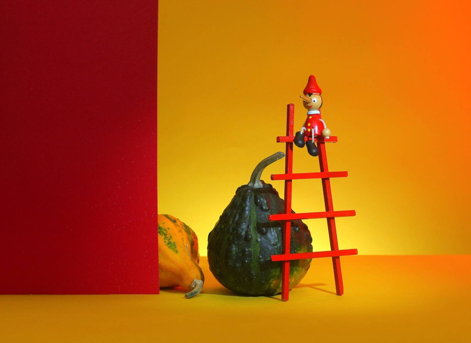 , Людмила Хрусталева*