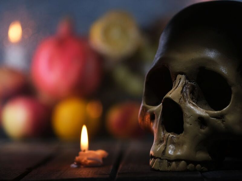 По ту сторону  фото превью