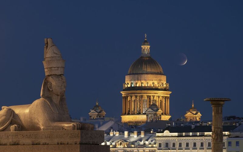 санкт-петербург , питер , луна , синий час , спб , исаакиевский собор , сфинкс Лунное затмение фото превью