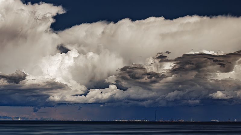 санкт-петербург, лахта центр, туча, облака Санкт-Петербург фото превью