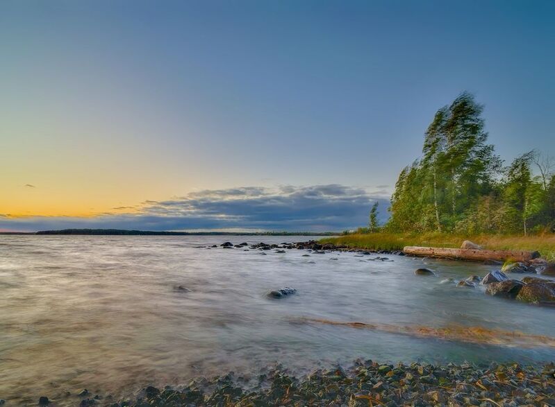 закат озеро прибой шторм Ветер фото превью
