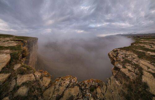 На краю Хунзахского плато