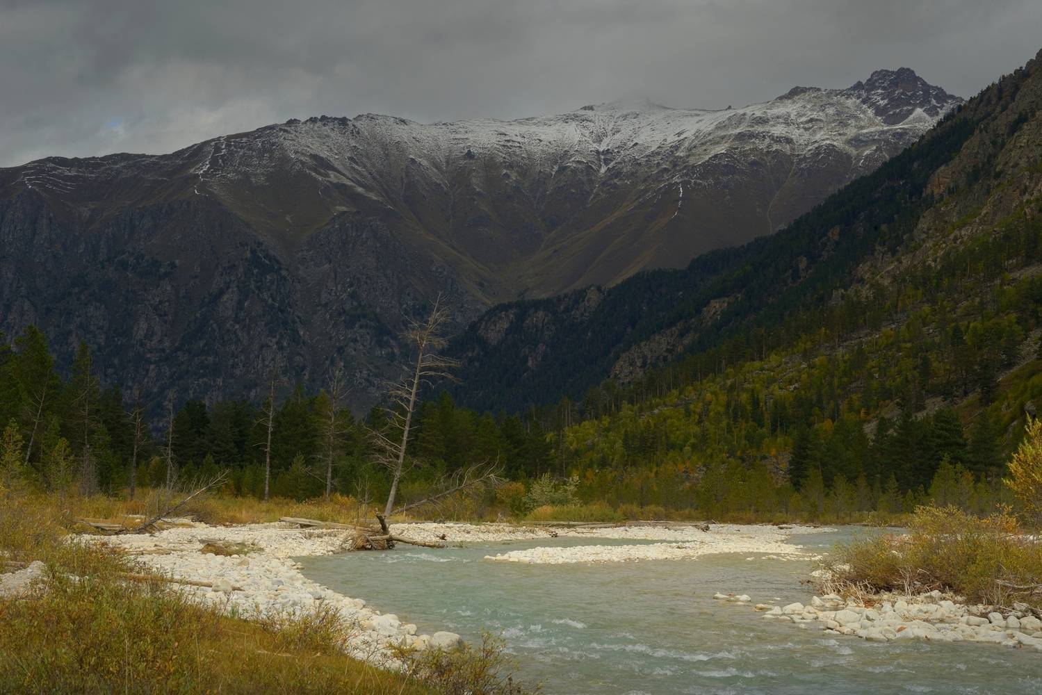 горы осень чиринкол, Александр Жарников