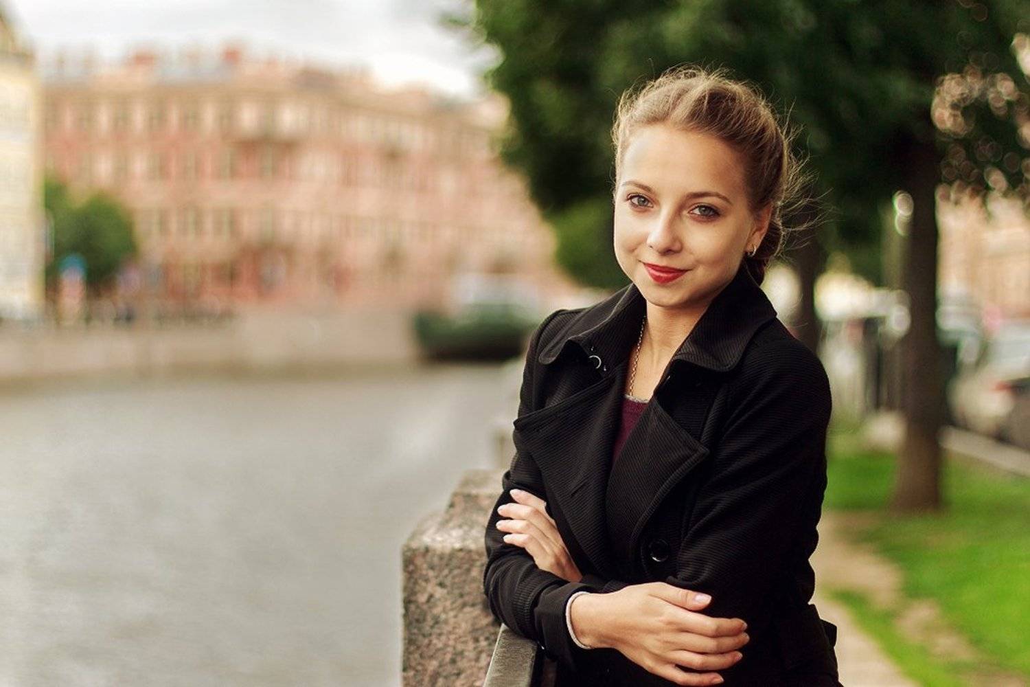 красиво, красота, девушка, набережная, санкт-петербург, лето, модель, зелень, деревья, Денис Доронин