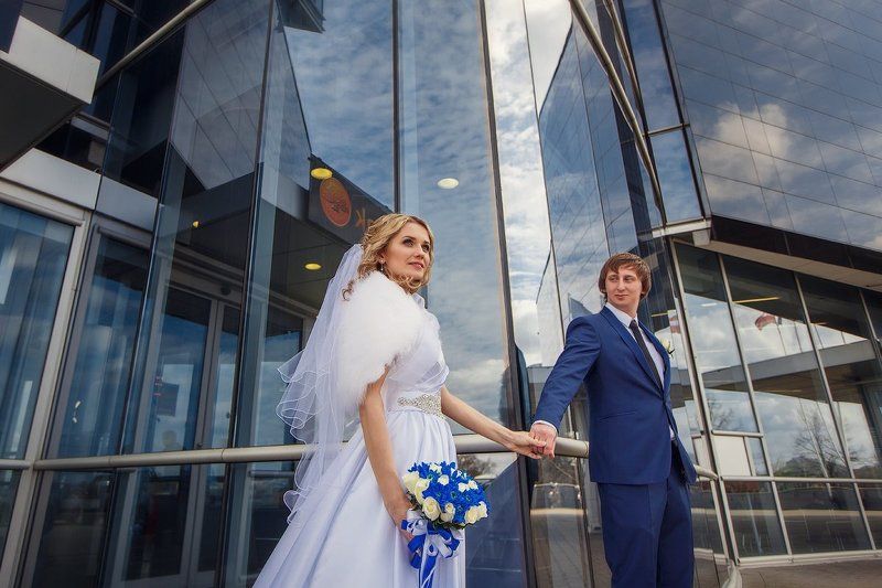 свадебная прогулка, свадьба, жених, невеста, любовь, love story, кольца Жених и невеста. фото превью