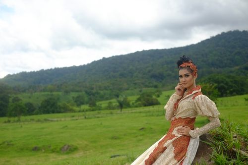 Ghina