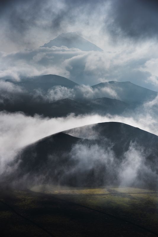 горы, вулкан, камчатка, рассвет, облака, mountains, volcano, kamchatka, sunrise, clouds  фото превью
