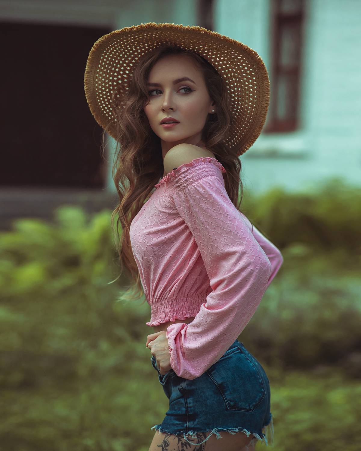 girl, model,hot, studio, portrait, black, light, young, summer, sexy, Frost Stanley