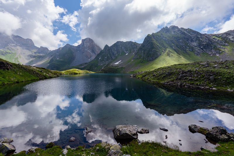карачаево черкесия, кчр, горы, озеро, загедан, двуозерье, облака Загеданские озера фото превью
