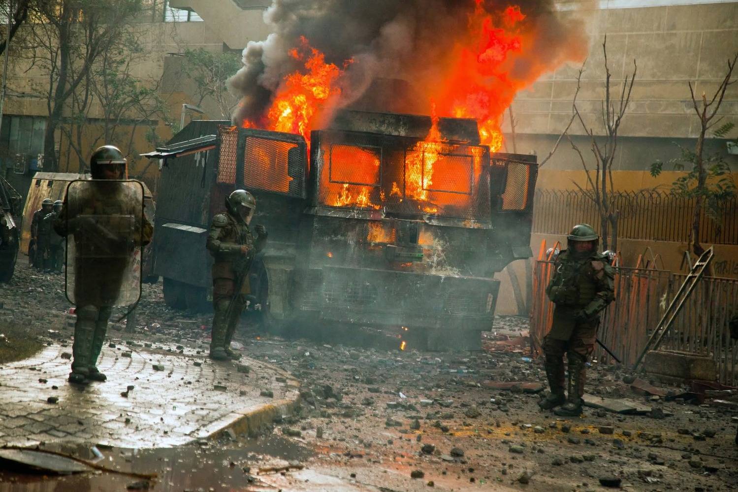 revuelta social, estallido social, 18 de octubre, octubre, estallido social en chile, pi&ntilde;era, basti&aacute;n cifuentes araya, periodistafurioso, periodista furioso, bastian cifuentes araya, reportage spotlight,, Cifuentes Araya Basti&aacute;n