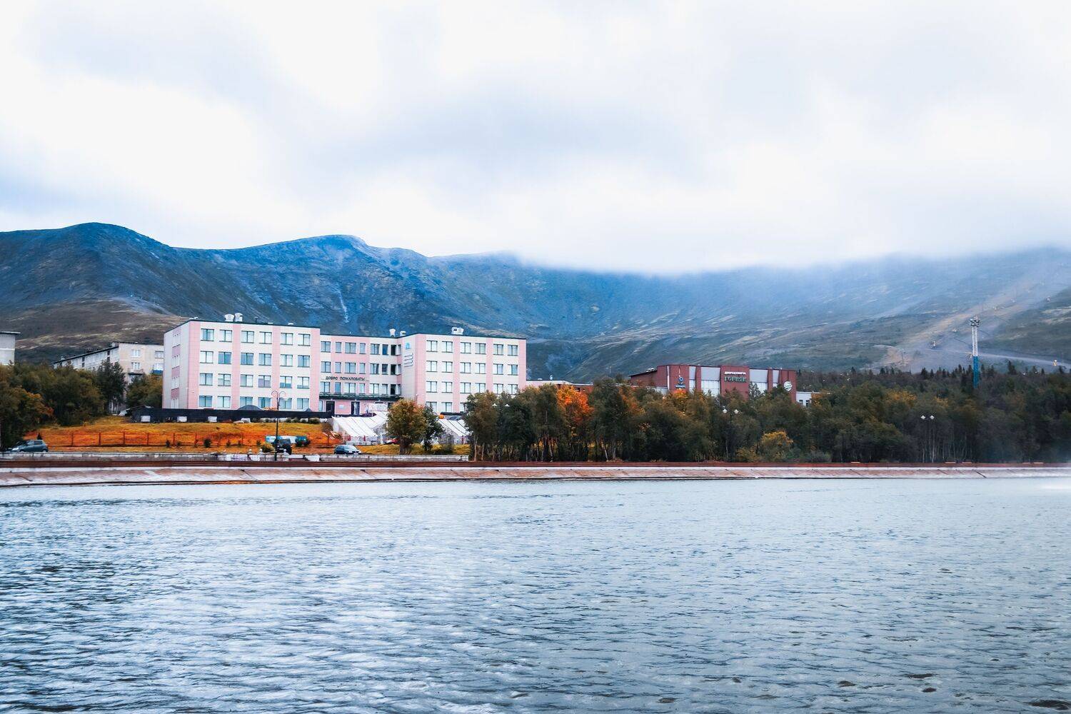 , Александр Сахар