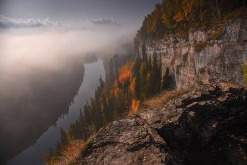 Осень на Усьвинских