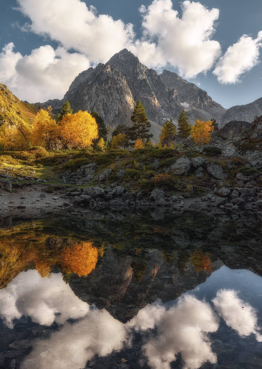 кавказ, горы, карачаево-черкесия, кчр, архыз, озеро, горное озеро, осень в горах, осенний пейзаж, отражение, Zakharov Armen