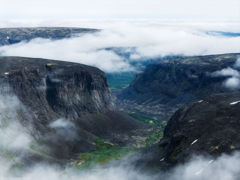 Чингислуай, Ловозерские тундры Долина реки Чингислуай фото превью
