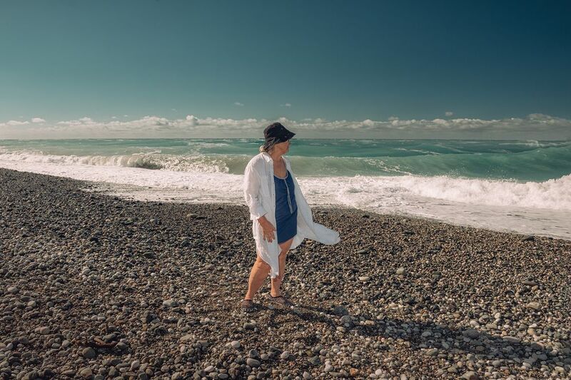 У моря фото превью