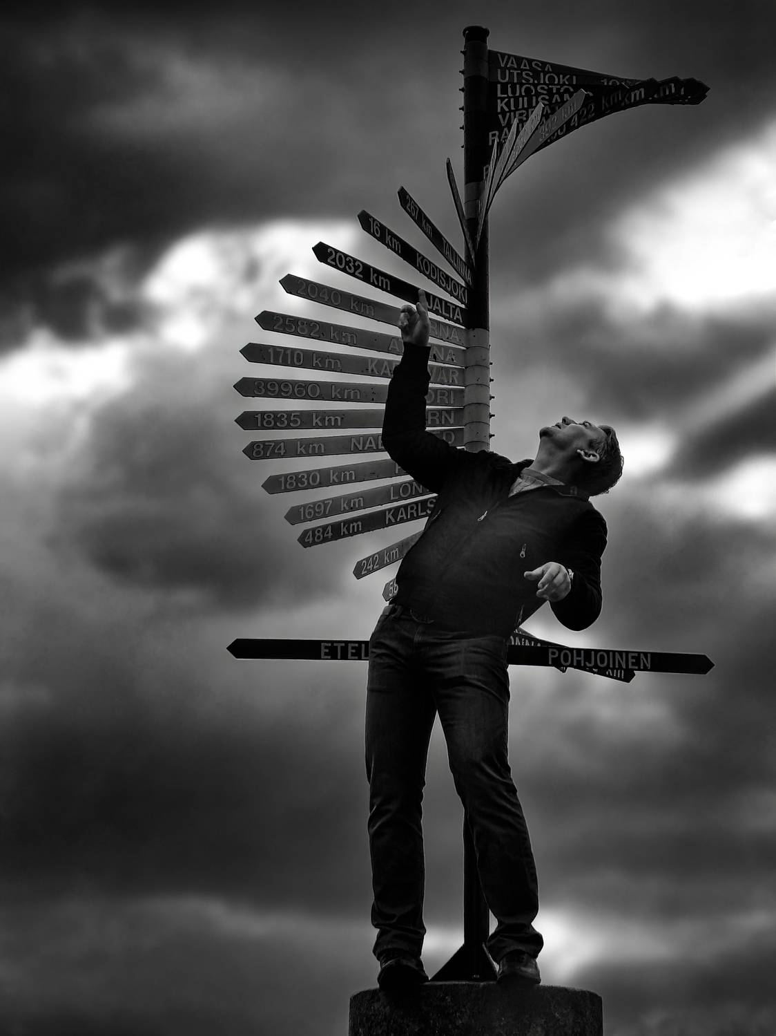 #Sky #Cloud #White #Black #Sculpture #Flash photography #Standing #Black-and-white #Style #Statue #People #man #black and white #high #dramatic #view #direction, Shpek Andrey