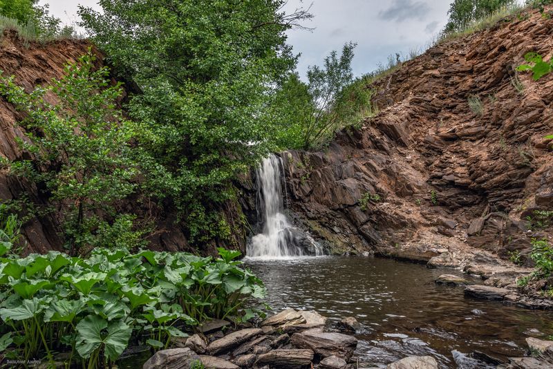 саринский водопад, водопад, река сухонташка, оренбургская область, природа Саринский водопад фото превью