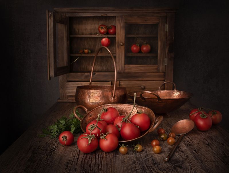 Still life, Tomatoes, red, colors, light, textures, metal Tomatoes фото превью
