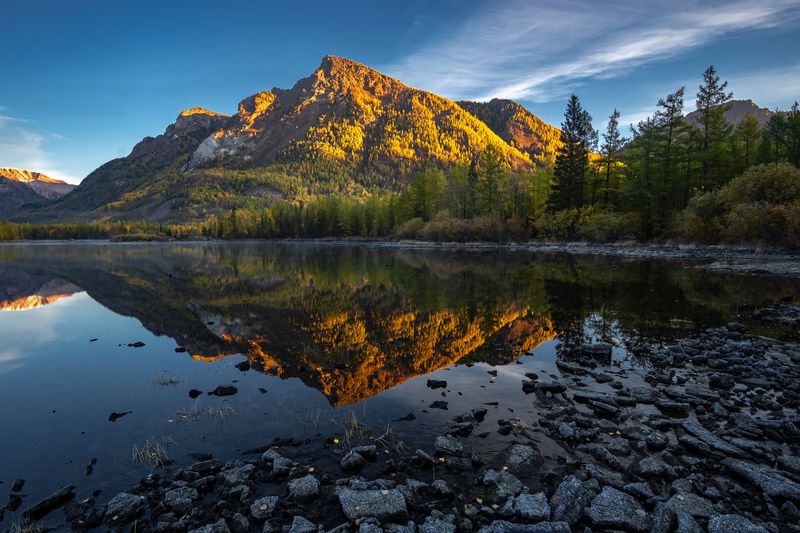 олон-нур, жомболок, саяны, бурятия, осень Осеннее утро на озере Олон-Нур фото превью