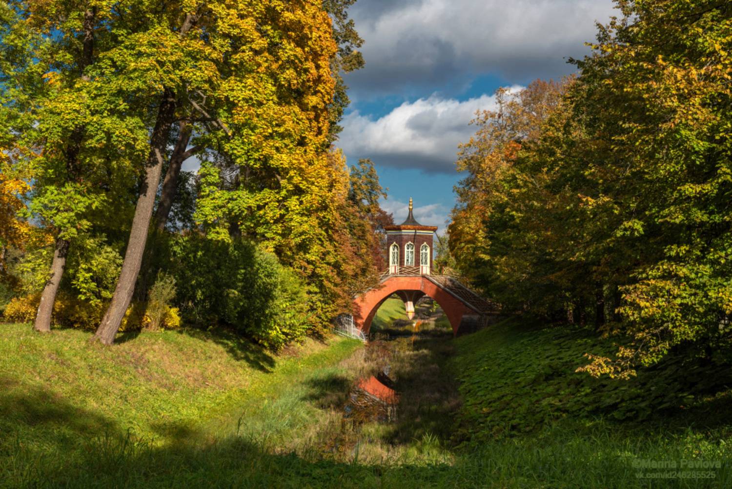 город, архитектура, город пушкин, городской пейзаж, осенний пейзаж, царское село, золотая осень, александровский парк, крестовый мост с беседкой, пригороды петербурга, Павлова Марина