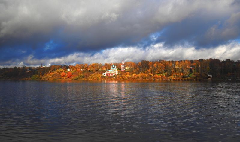 Блеснёт... фото превью